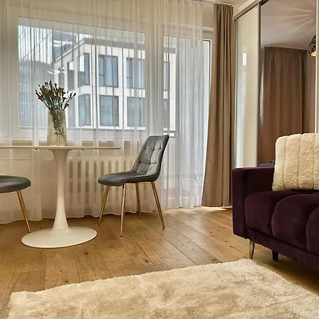 Apartamento Chmielna Central 36 M2 - Free Parking - Stunning View
